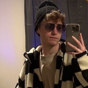 Meet your Posher, Andrew